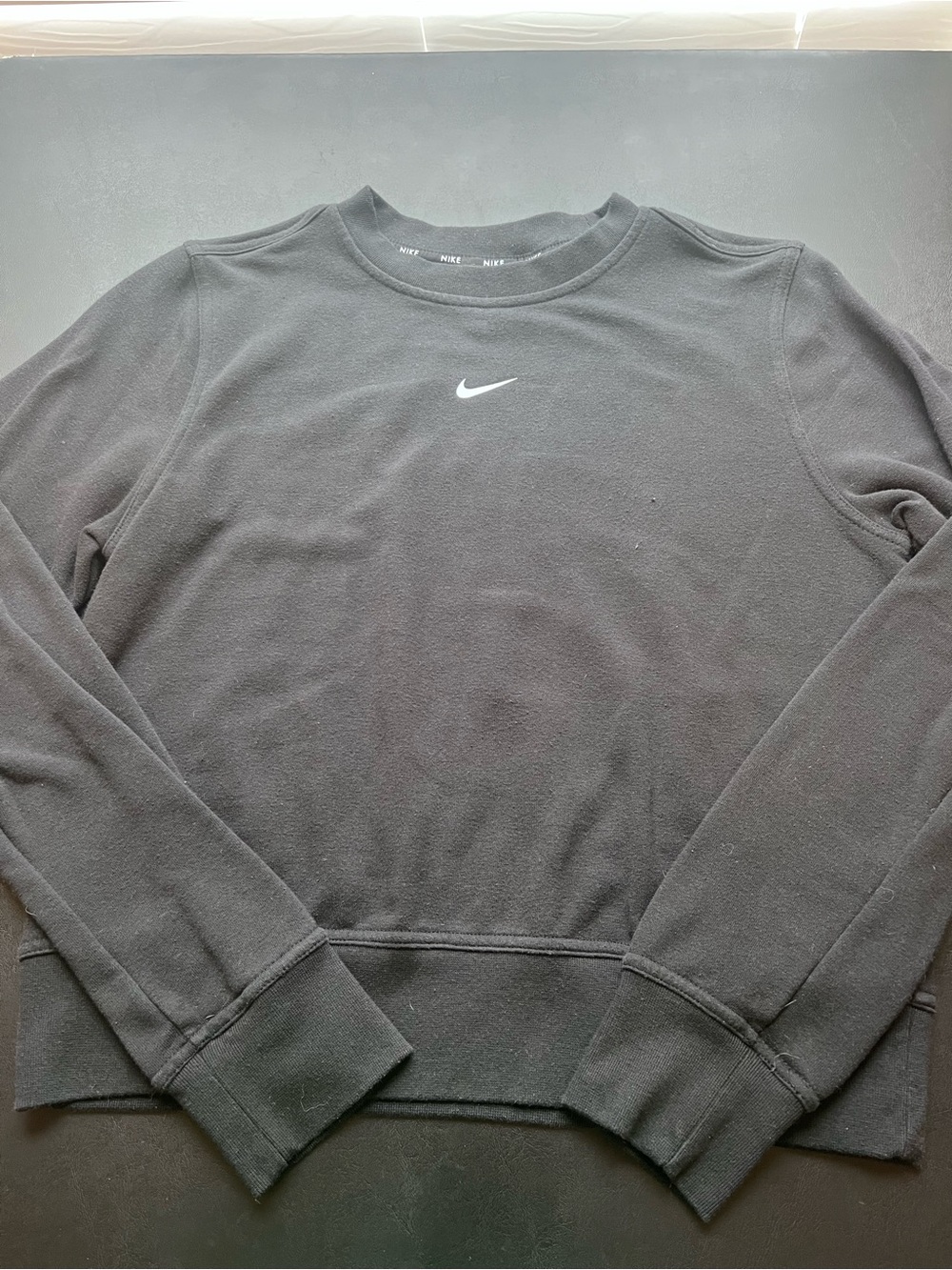 Nike Woman’s Black Logo Crewneck Sweatshirt